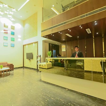 Yuvraj Palace Inn Mysore Εξωτερικό φωτογραφία