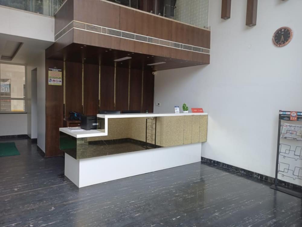 Yuvraj Palace Inn Mysore Εξωτερικό φωτογραφία